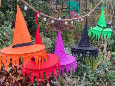 some spooky hats
